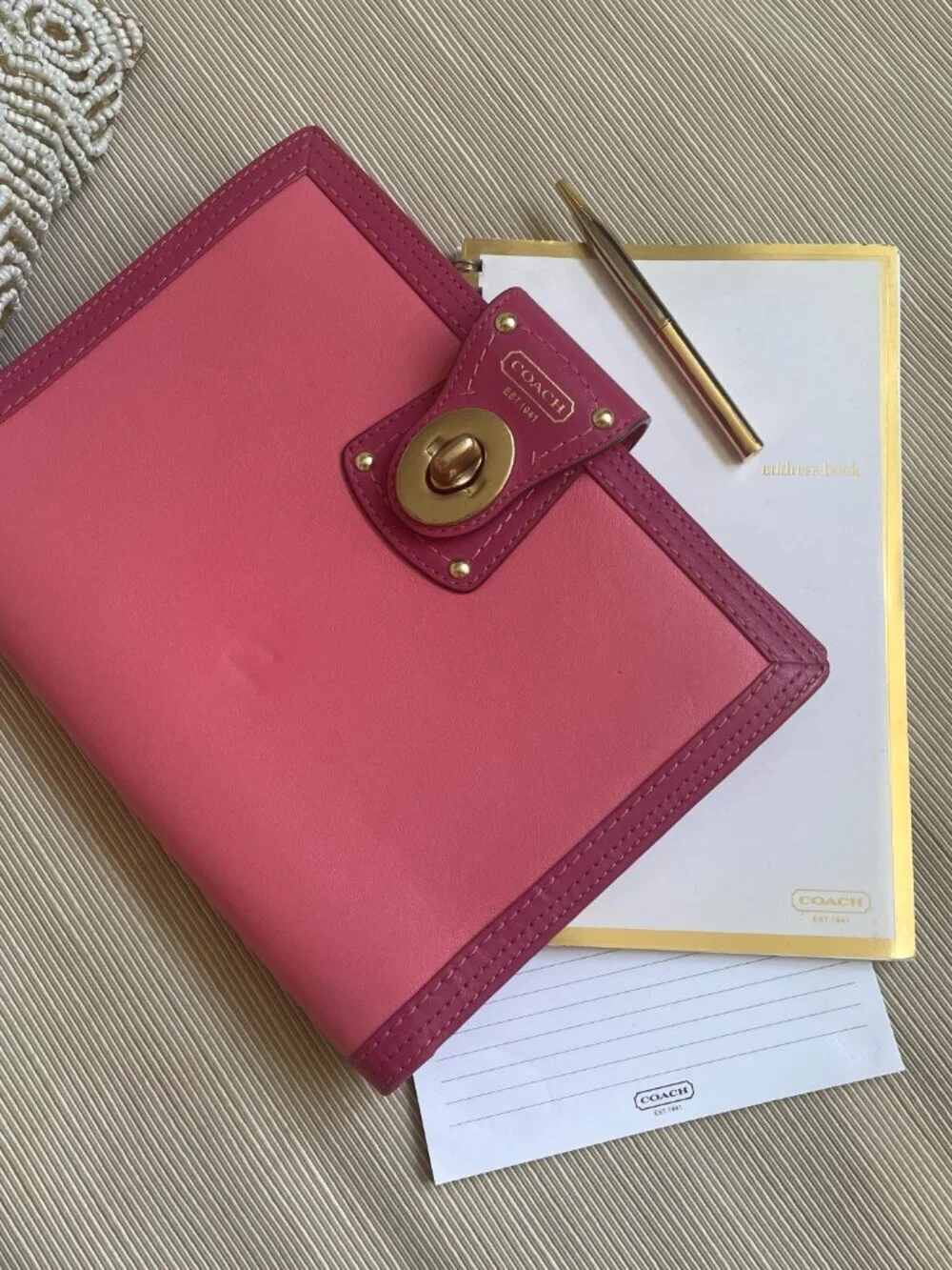 Coach Legacy Turnlock Planner Cover Pink Leather Agenda, Pen, Notebook Rare Y2K